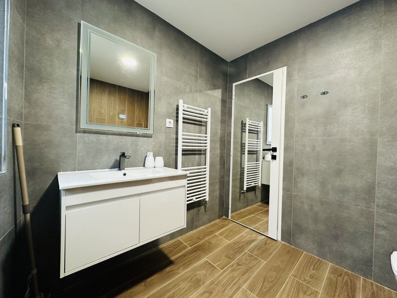 Дава под наем 2-СТАЕН, гр. София, Кръстова вада, снимка 7 - Апартаменти - 53900534