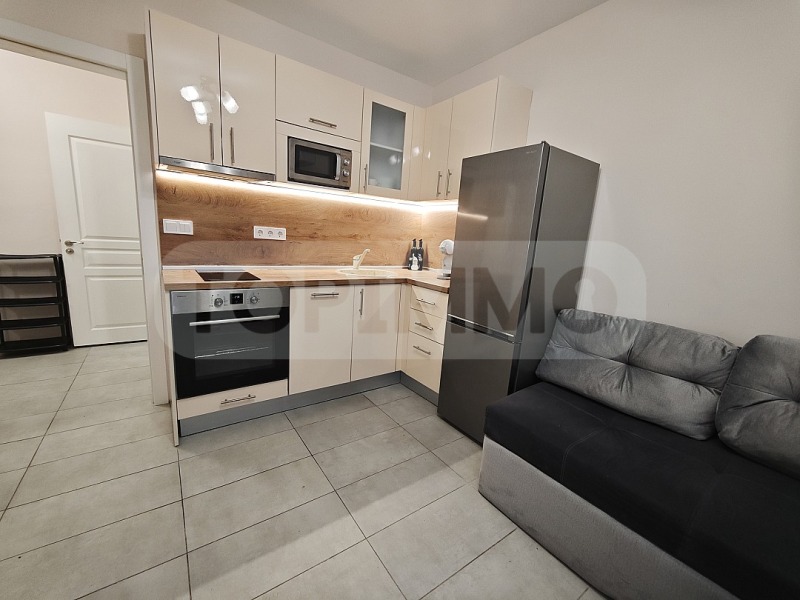Дава под Наем 2-СТАЕН в град Варна, Център - 65 кв.м / 850 € » 1 662.46 лв., ТОПИММО
