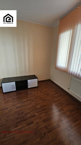 2 Schlafzimmer Mladost 4, Sofia 9