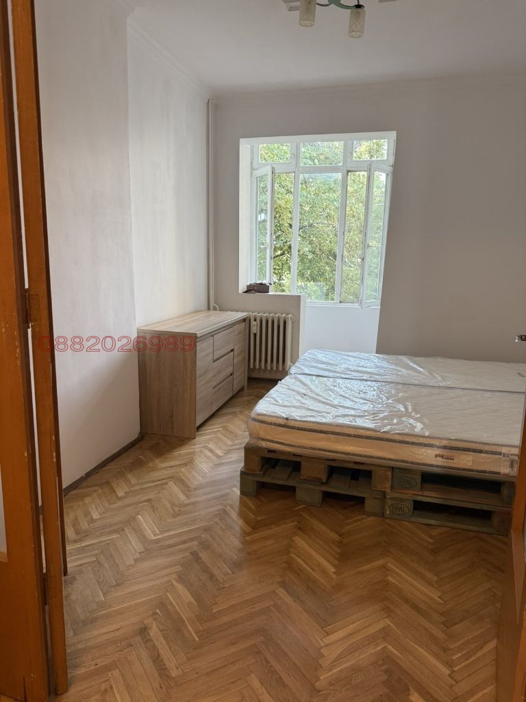Дава под наем 3-СТАЕН, гр. София, Център, снимка 4 - Апартаменти - 55703858