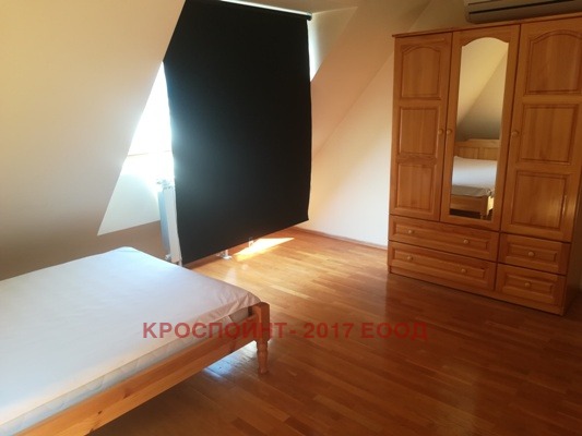 Издаје се  3 спаваће собе Софија , Центар , 170 м2 | 50549958 - слика [4]