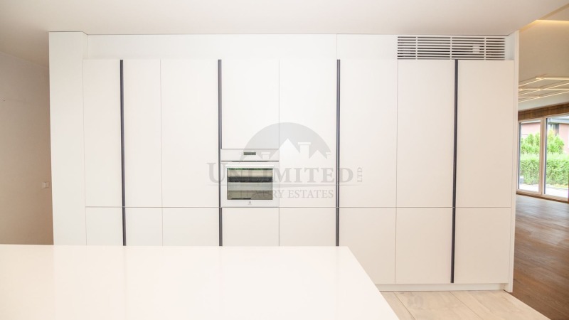 Издаје се  Кућа Софија , Малинова долина , 360 м2 | 28467147 - слика [7]