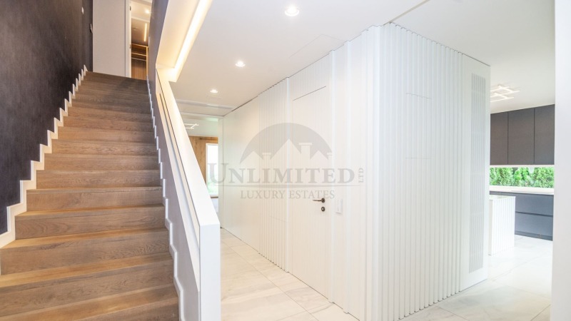 Издаје се  Кућа Софија , Малинова долина , 360 м2 | 28467147 - слика [10]