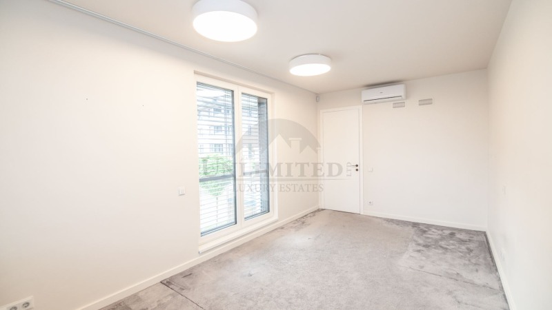 Издаје се  Кућа Софија , Малинова долина , 360 м2 | 28467147 - слика [17]