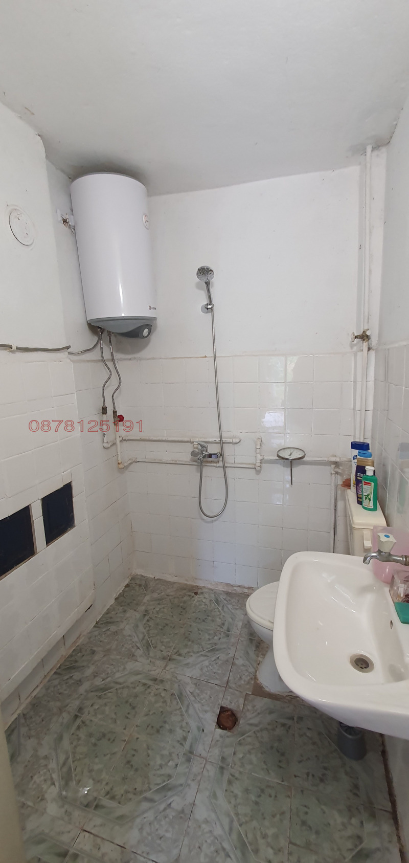 Дава под наем КЪЩА, гр. Търговище, Център, снимка 17 - Къщи - 52785174