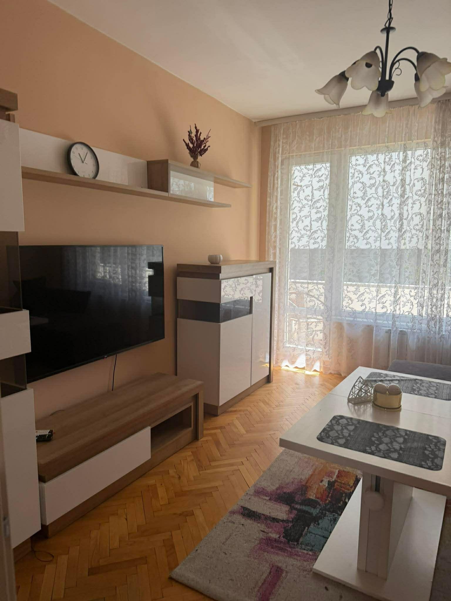 Дава под наем 3-СТАЕН, гр. София, Лозенец, снимка 3 - Апартаменти - 54233486