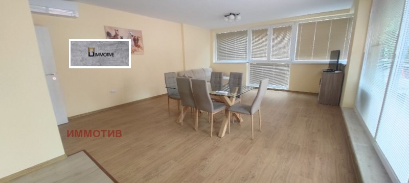 For Rent  2 bedroom Varna , Lyatno kino Trakiya , 120 sq.m | 51404260