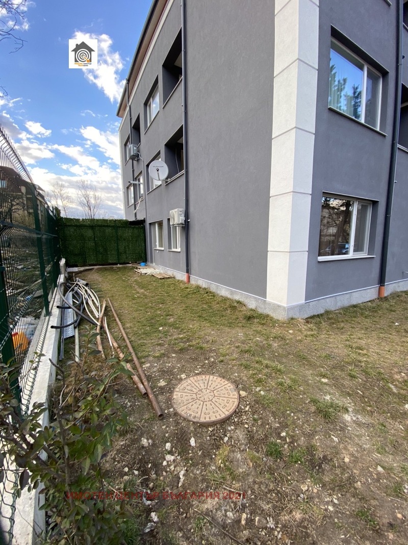 Издаје се  2 спаваће собе Софија , Витоша , 95 м2 | 90166184 - слика [14]