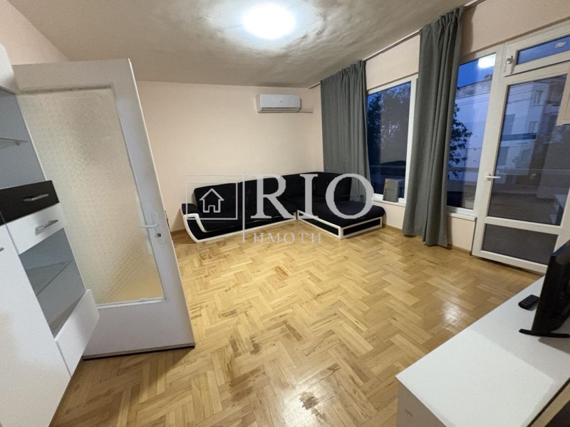 Zu vermieten  1 Schlafzimmer Plowdiw , Komatewo , 76 qm | 85096615 - Bild [2]