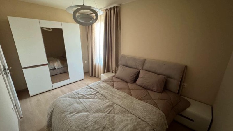 Zu vermieten  1 Schlafzimmer Plowdiw , Zentar , 74 qm | 15399983 - Bild [4]