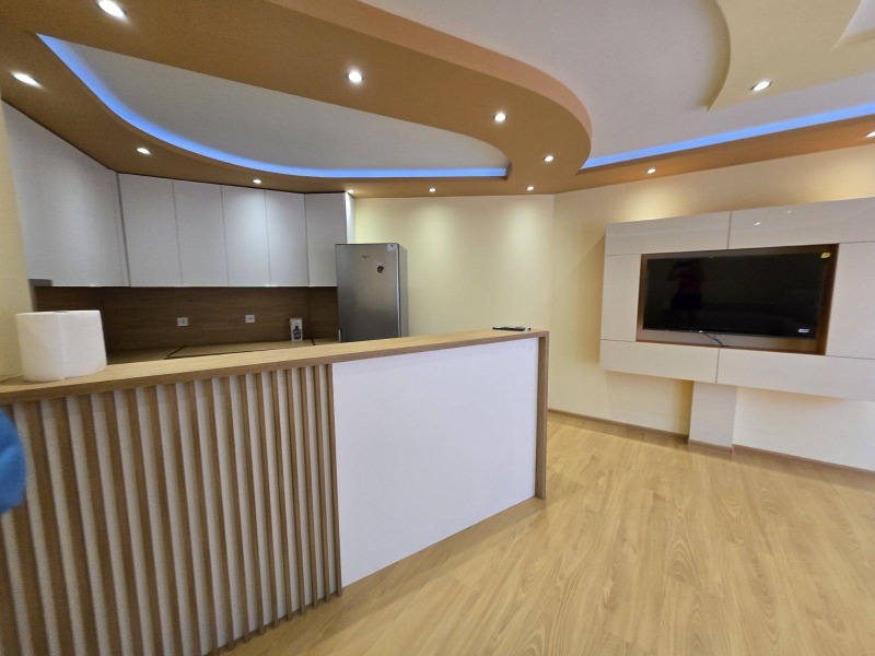 För uthyrning  2 sovrum Plovdiv , Centar , 105 kvm | 65813463 - bild [2]