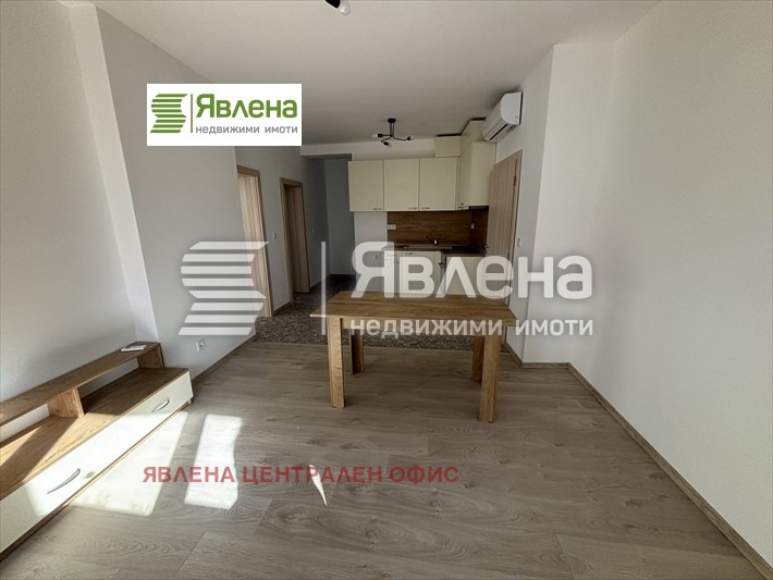 Дава под нем  Многостаен, град София, Редута •  750 EUR • ID 71749372 — holmes.bg - [1] 