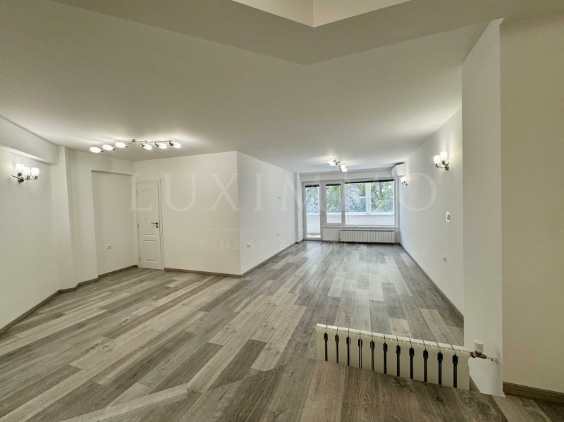 Zu vermieten  3+ Schlafzimmer Sofia , Hladilnika , 150 qm | 44800694 - Bild [2]