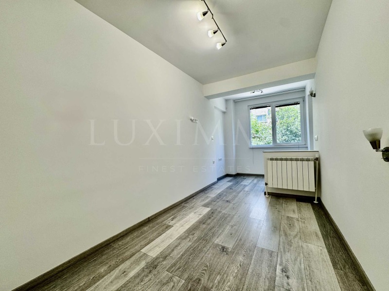 Zu vermieten  3+ Schlafzimmer Sofia , Hladilnika , 150 qm | 44800694 - Bild [10]