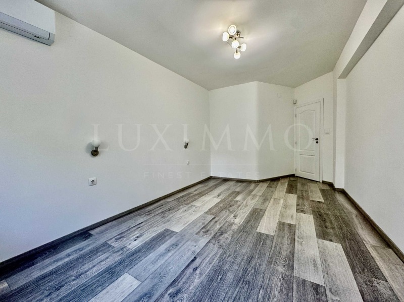 Zu vermieten  3+ Schlafzimmer Sofia , Hladilnika , 150 qm | 44800694 - Bild [15]