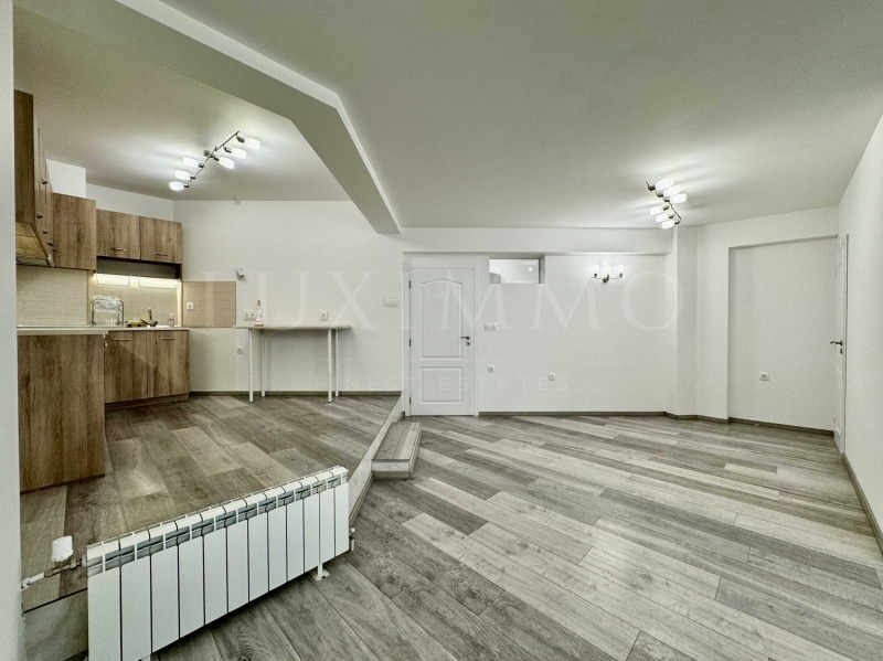 Zu vermieten  3+ Schlafzimmer Sofia , Hladilnika , 150 qm | 44800694 - Bild [3]