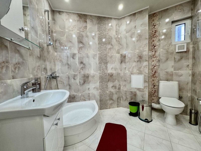 Zu vermieten  3+ Schlafzimmer Sofia , Hladilnika , 150 qm | 44800694 - Bild [8]