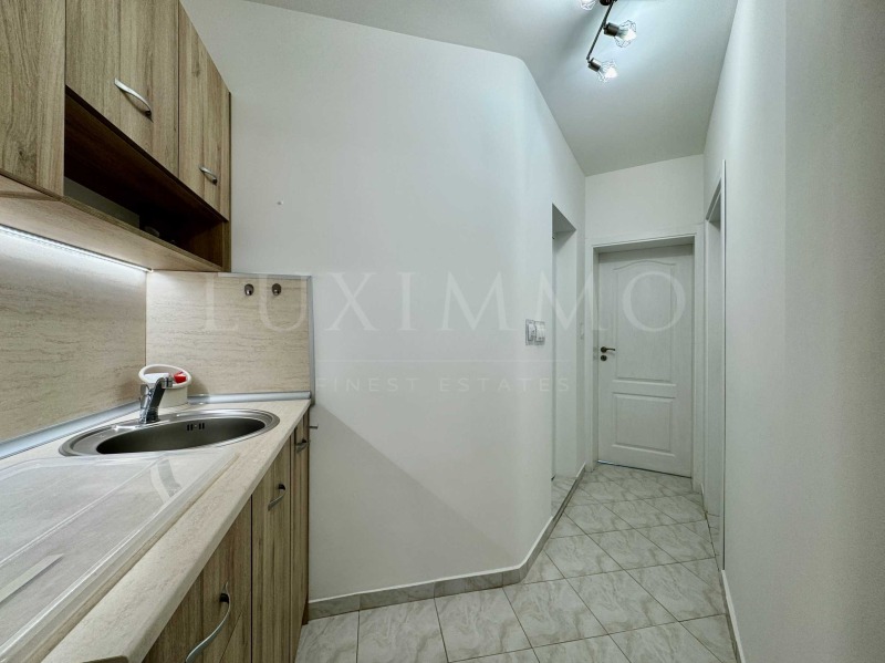 Zu vermieten  3+ Schlafzimmer Sofia , Hladilnika , 150 qm | 44800694 - Bild [9]