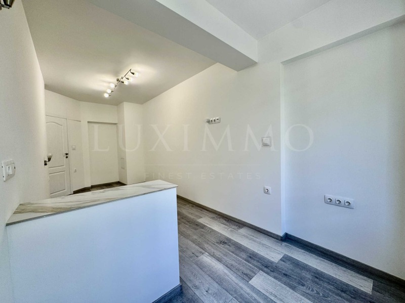 Zu vermieten  3+ Schlafzimmer Sofia , Hladilnika , 150 qm | 44800694 - Bild [12]