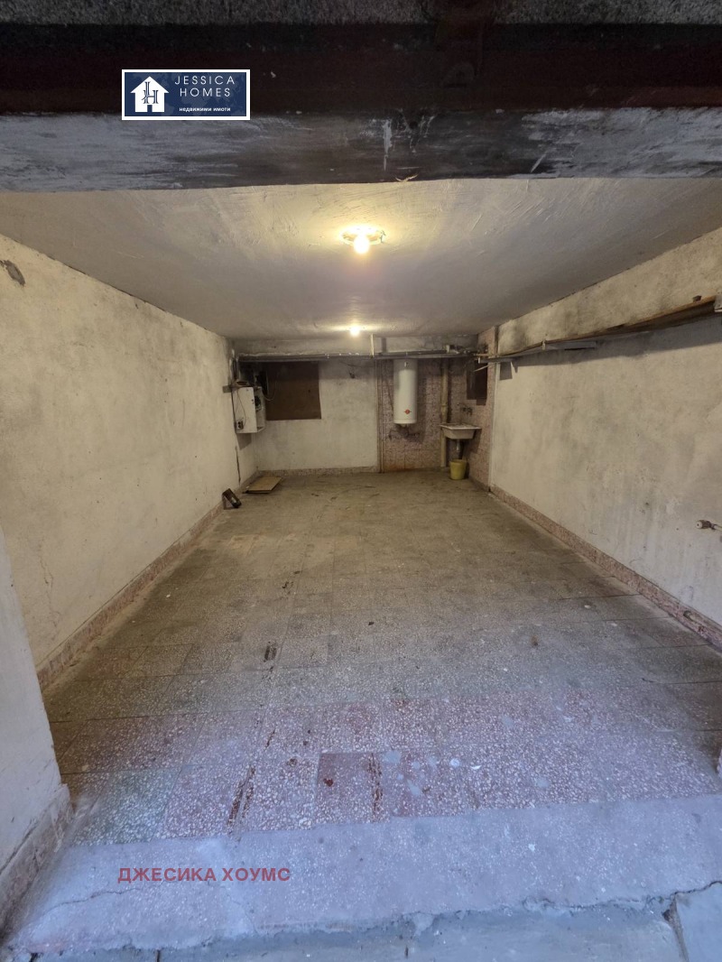 Дава под наем ГАРАЖ, ПАРКОМЯСТО, гр. София, Лозенец