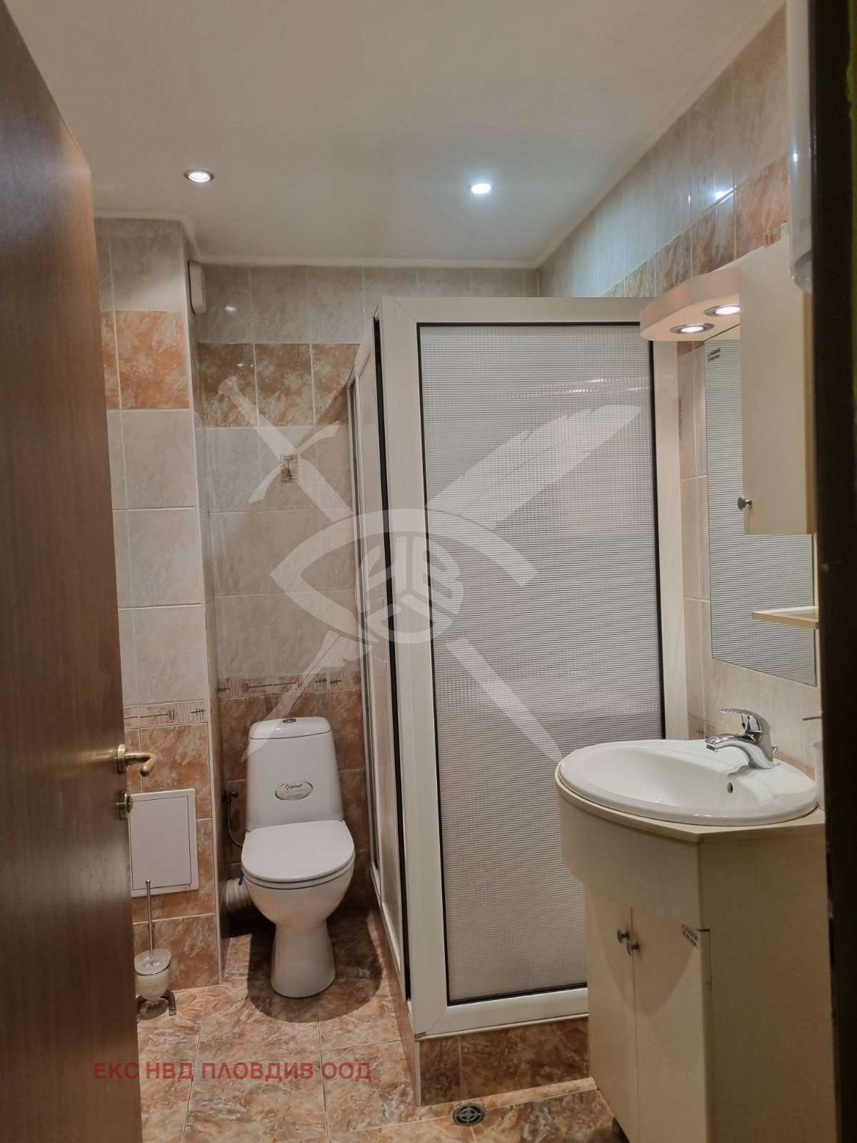 Дава под наем ОФИС, гр. Пловдив, Център, снимка 3 - Офиси - 54348490