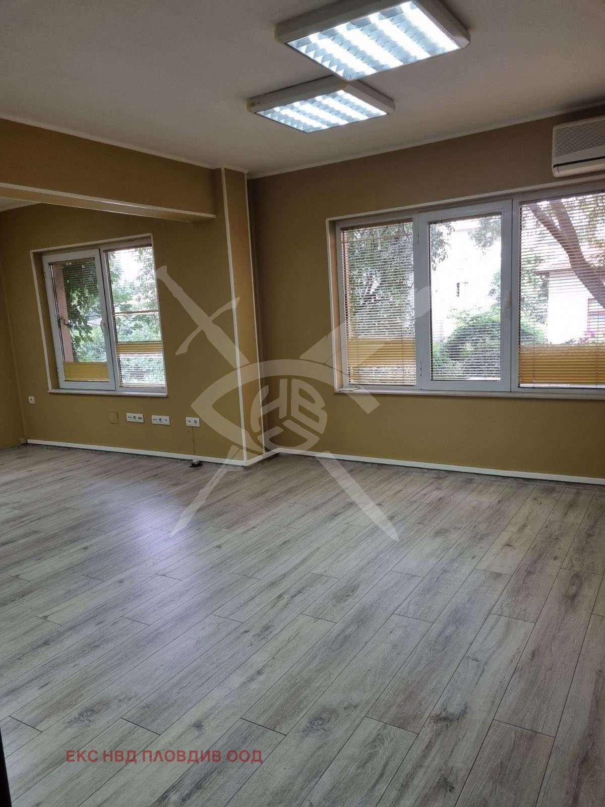 Дава под наем ОФИС, гр. Пловдив, Център