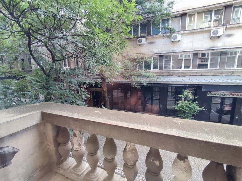 Дава под Наем 2-СТАЕН в град София, Център - 62 кв.м / 800 € » 1 564.66 лв., ПИ ЕЛ ГРУП 96 ЕООД