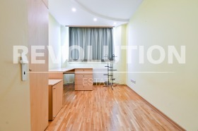 2 makuuhuonetta Pavlovo, Sofia 10