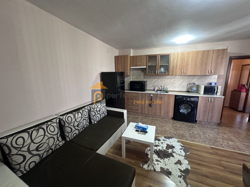 Под наем 2-СТАЕН, град Пловдив, Център • 400 € • 24088477 — Holmes.bg