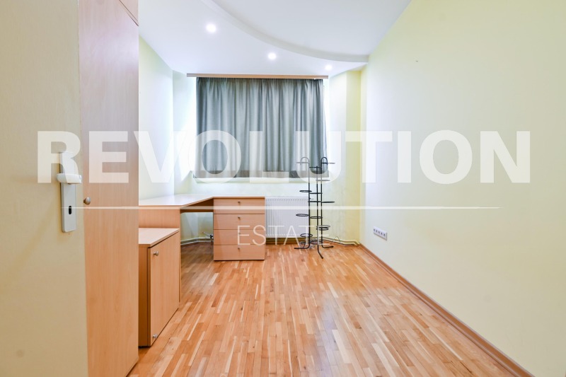 De inchiriat  2 dormitoare Sofia , Pavlovo , 85 mp | 98383721 - imagine [10]