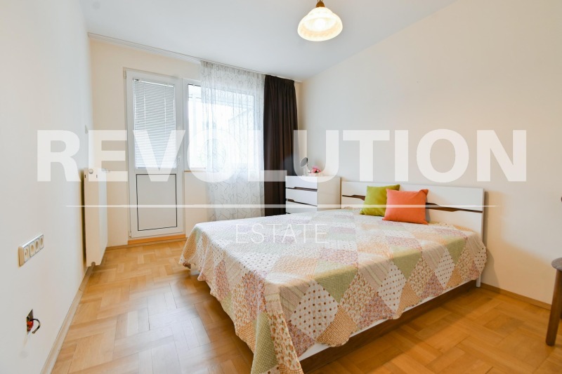 De inchiriat  2 dormitoare Sofia , Pavlovo , 85 mp | 98383721