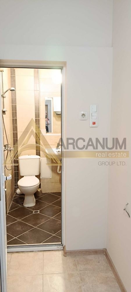 Дава под наем 2-СТАЕН, гр. Варна, Център, снимка 7 - Апартаменти - 54218537