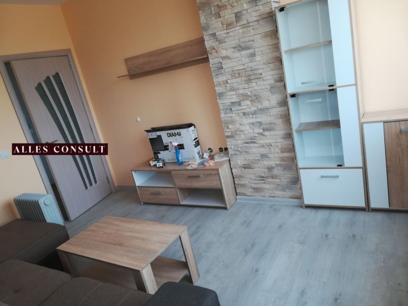 Под наем 3-СТАЕН, град София, Надежда 2 • 499 € • 52097069 — Holmes.bg