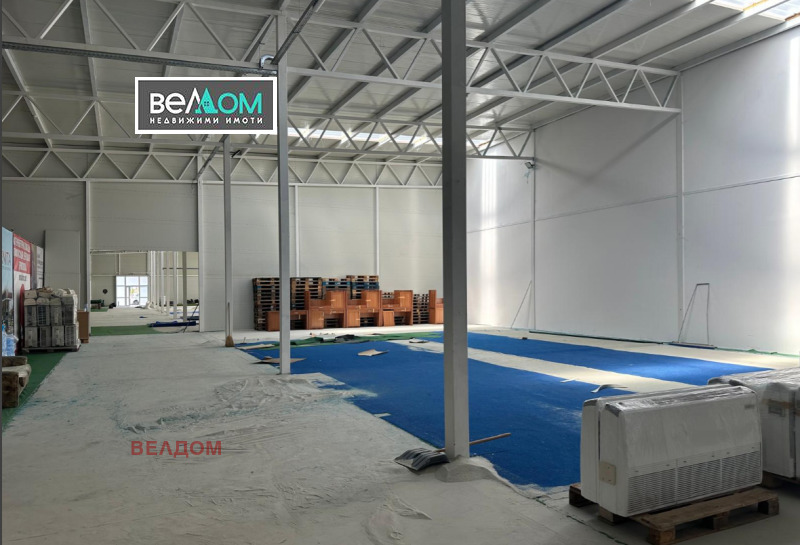 K pronájmu  Úložný prostor Varna , Topoli , 1000 m2 | 27498167 - obraz [5]