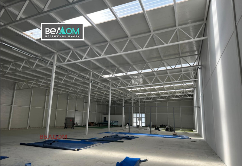 K pronájmu  Úložný prostor Varna , Topoli , 1000 m2 | 27498167 - obraz [3]