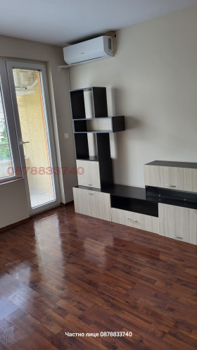 1 quarto Mladost 2, Sofia