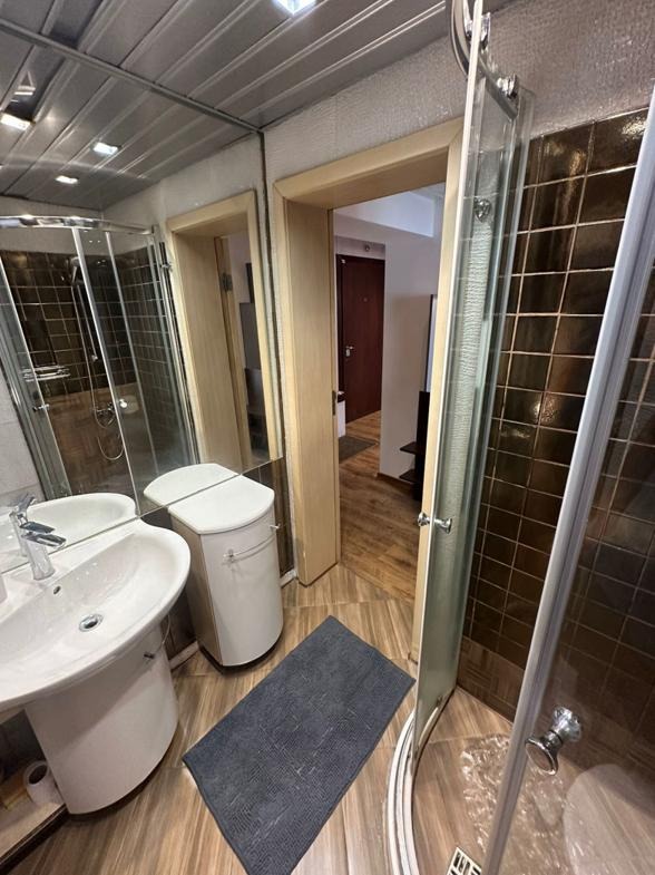 Дава под наем 3-СТАЕН, гр. София, Център, снимка 9 - Апартаменти - 54136272