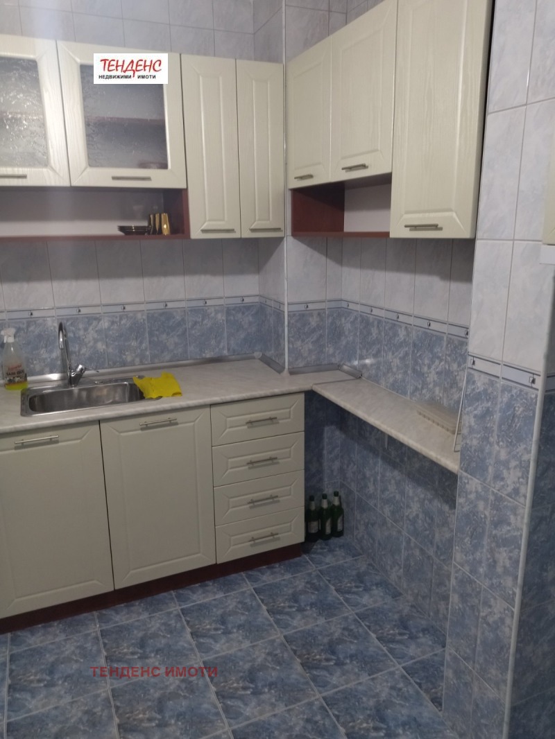 Издаје се  2 спаваће собе Карджали , Вазрожденци , 130 м2 | 90914460 - слика [4]