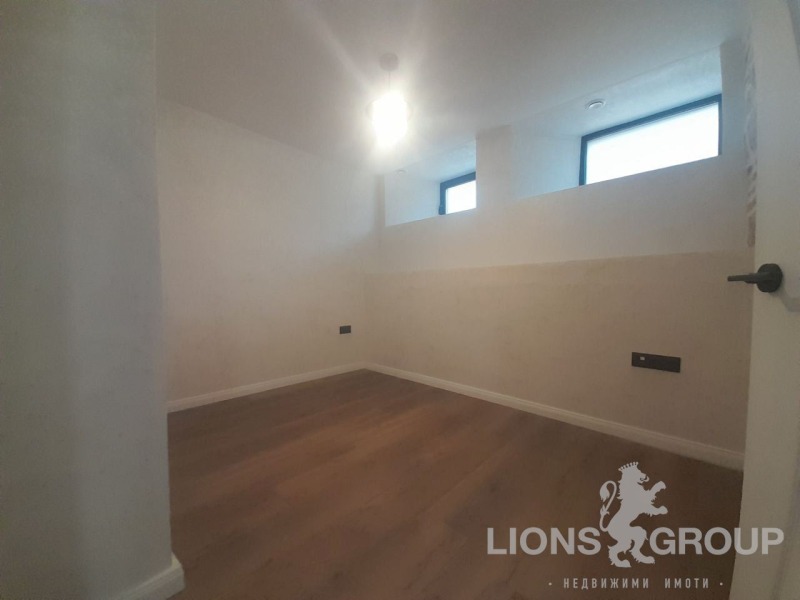 Дава под наем 3-СТАЕН, гр. Варна, Гръцка махала, снимка 9 - Апартаменти - 52563489