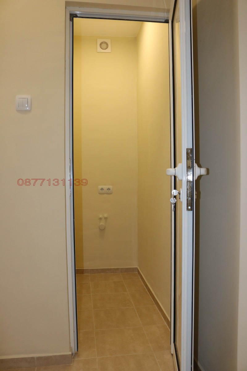 A louer  Bureau Sofia , Tsentar , 75 m² | 28746326 - image [10]
