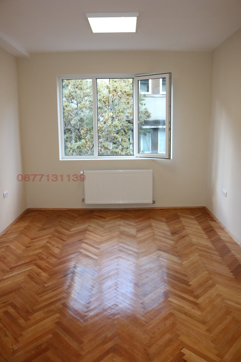 A louer  Bureau Sofia , Tsentar , 75 m² | 28746326 - image [12]