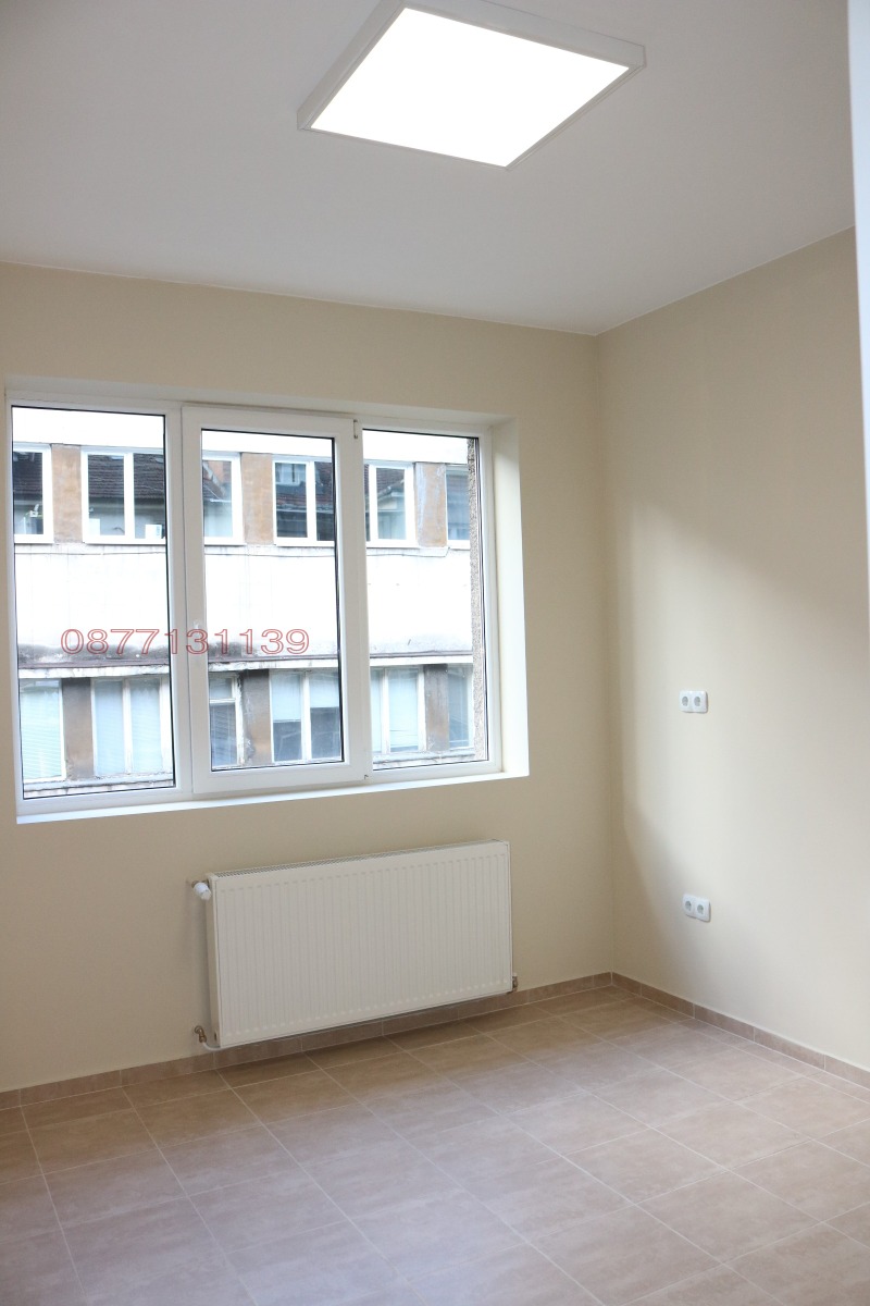 A louer  Bureau Sofia , Tsentar , 75 m² | 28746326 - image [16]