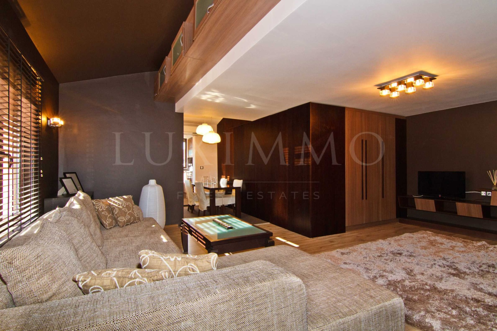 Дава под наем 2-СТАЕН, гр. София, Център, снимка 4 - Апартаменти - 53884788