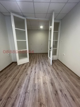 1 bedroom Tsentar, Sofia 13