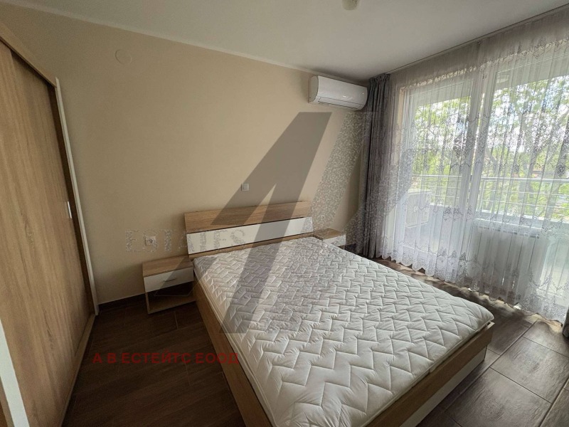 Издаје се  1 спаваћа соба Софија , Сердика , 80 м2 | 72741727 - слика [6]