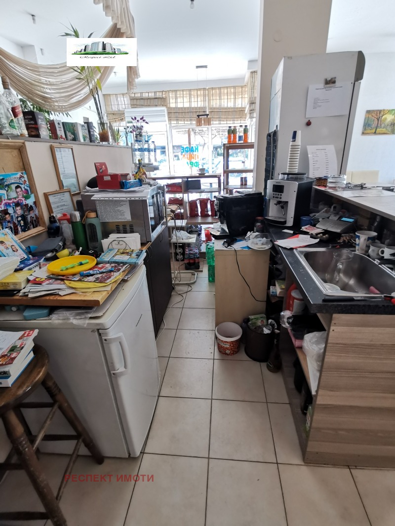 Издаје се  Бар; кафић Софија , Студентски град , 130 м2 | 57125318 - слика [12]