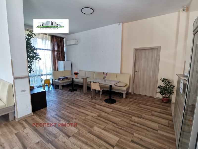 Издаје се  Бар; кафић Софија , Студентски град , 130 м2 | 57125318 - слика [9]