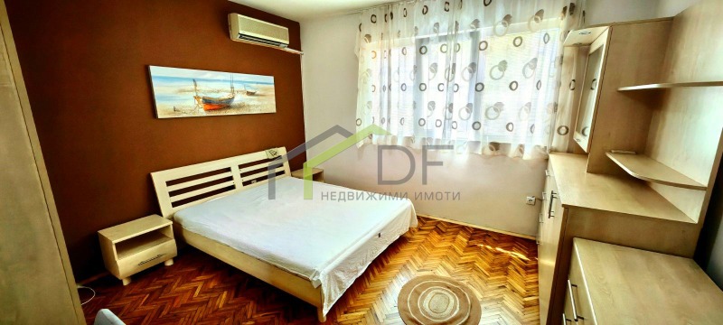 En renta  1 dormitorio Varna , Gratska majala , 90 metros cuadrados | 99856696 - imagen [9]
