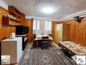 Studio Kartala, Veliko Tarnovo 1