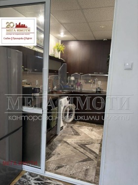 ����� ���� ��� ���� 3-�����,���� ������, ������>